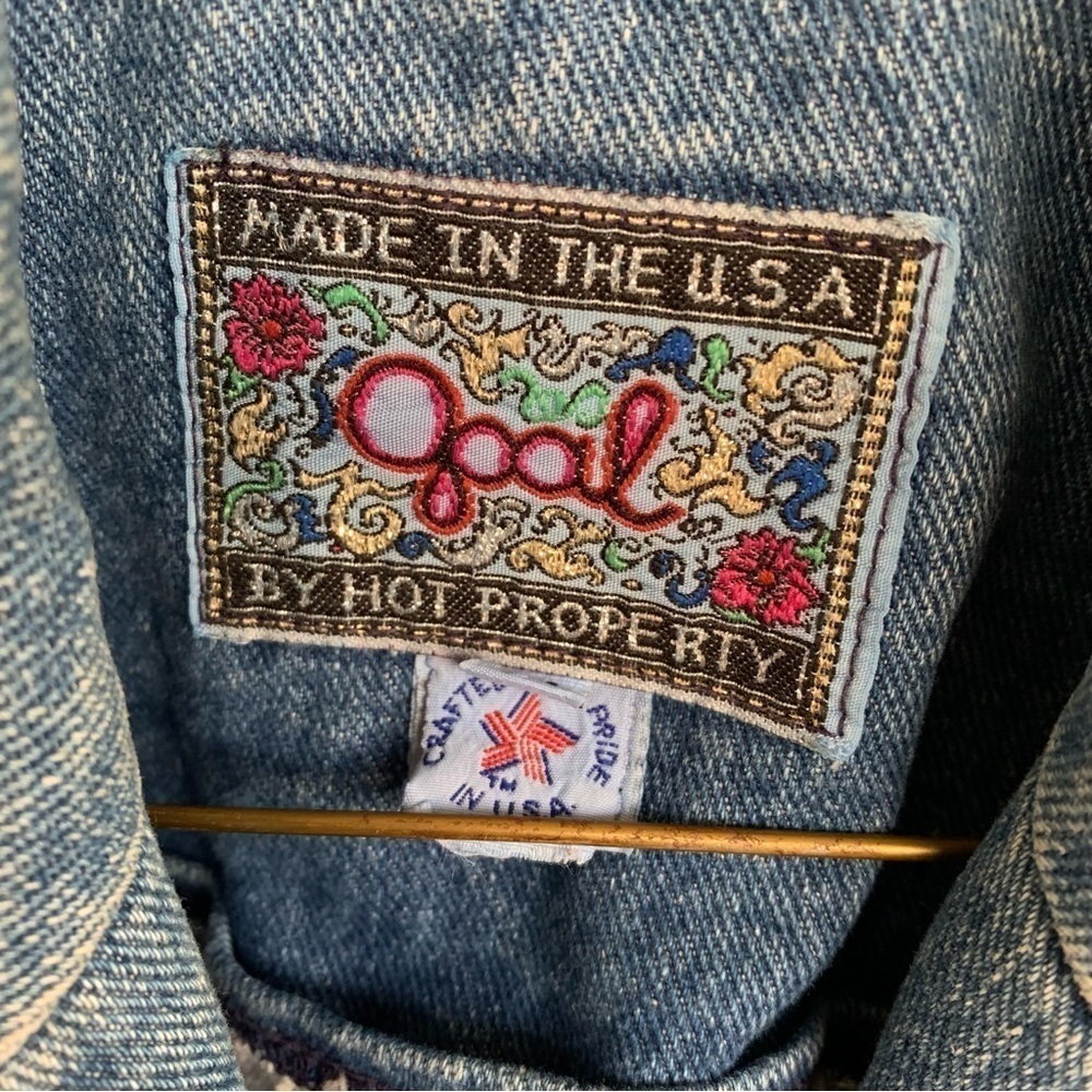 Vintage Women’s Denim Blue Jean Jacket Dolphins Logo Opal Hot Topic Size Medium - Picture 4 of 7